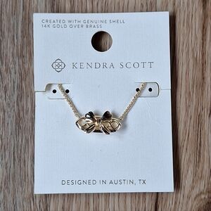 NEW KENDRA SCOTT Belle Bow Pendant Necklace 14k Gold Genuine Shell